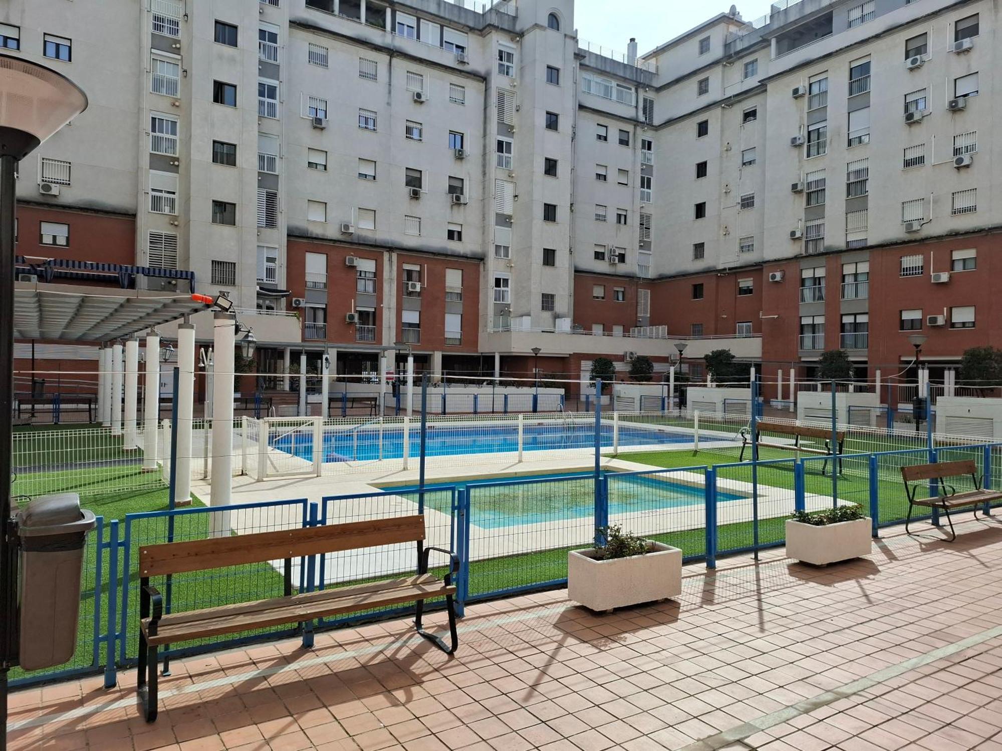 Habitacion Particular Con Bano Privado Sevilla Exterior foto